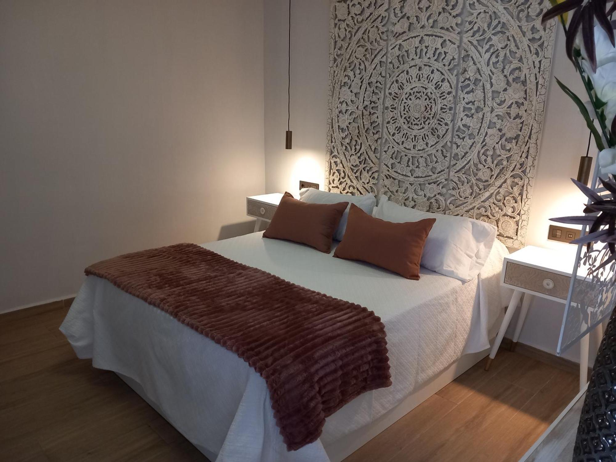Apartamentos De La Haya & Suite Con Jacuzzi, Junto Al Teatro Romano Мерида Экстерьер фото