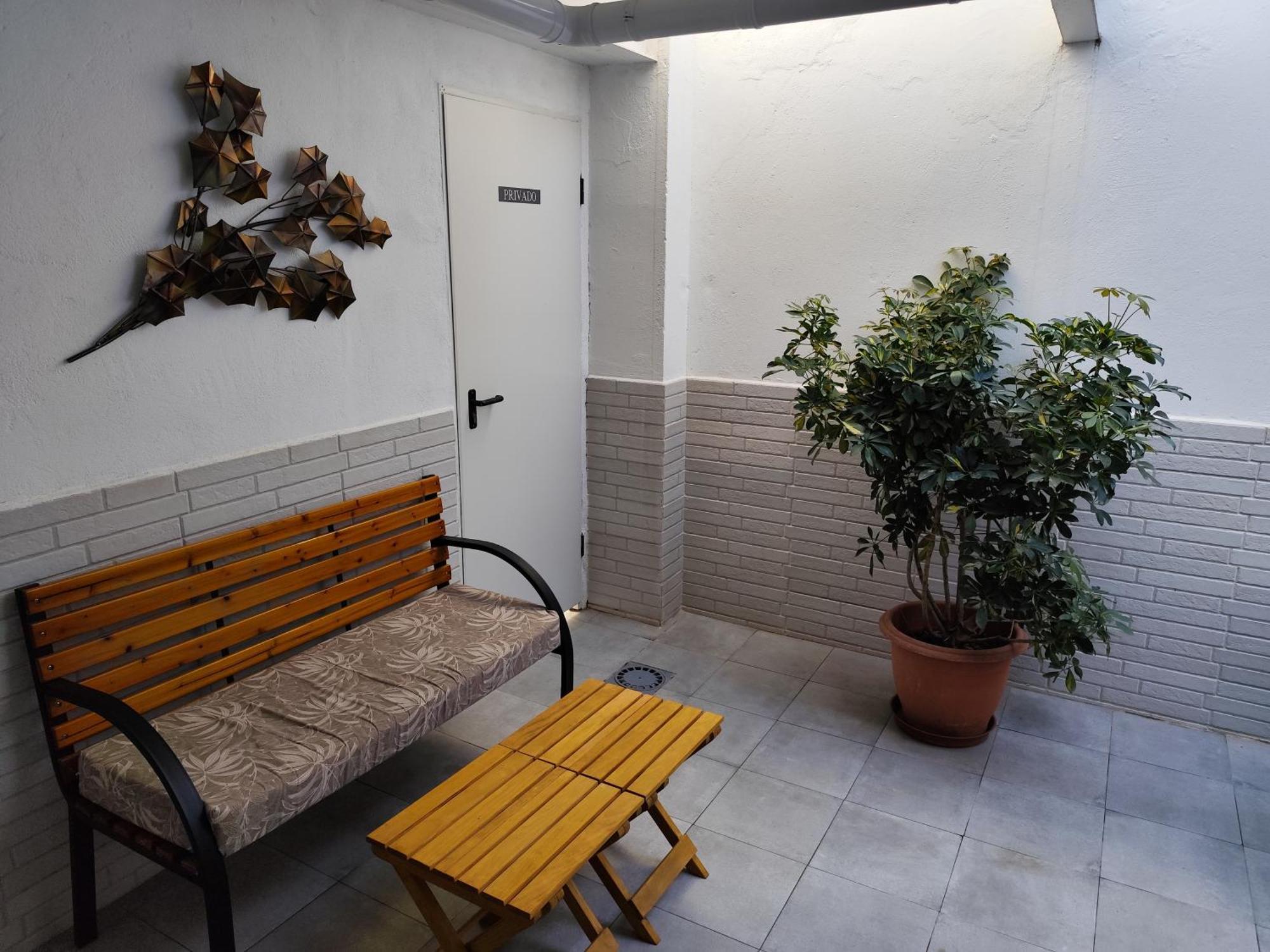Apartamentos De La Haya & Suite Con Jacuzzi, Junto Al Teatro Romano Мерида Экстерьер фото